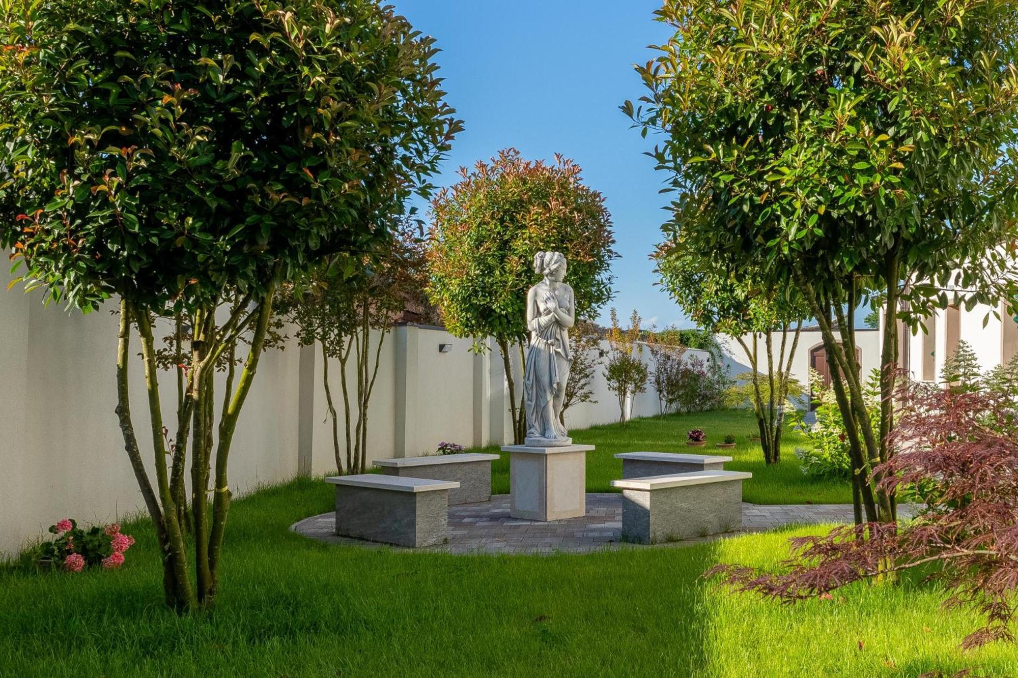 קומאקיו Villa Carducci מראה חיצוני תמונה
